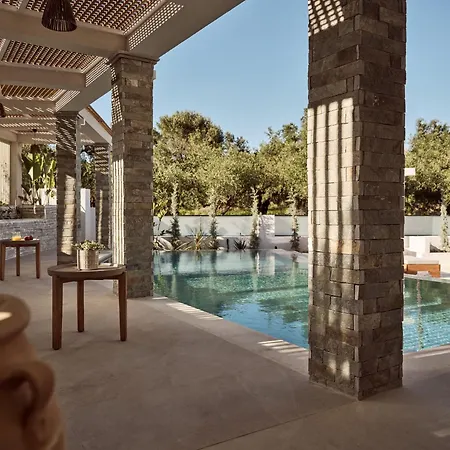 Дом отдыха Aretia Villa, Design & Nature Escape With Pool, By Thinkvilla *