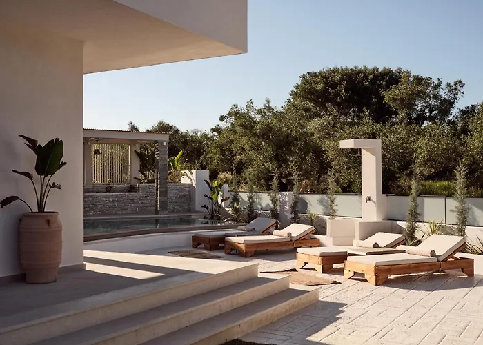 펜션 Aretia Villa, Design & Nature Escape With Pool, By Thinkvilla Agios Sostis (Zakynthos)