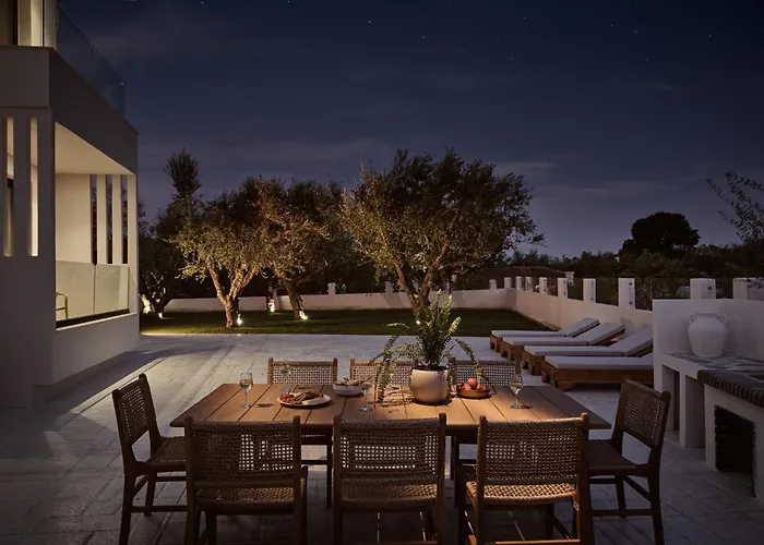 펜션 Aretia Villa, Design & Nature Escape With Pool, By Thinkvilla *